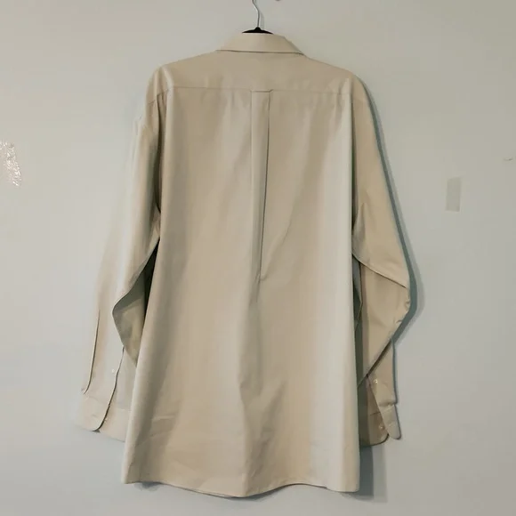 Dress shirt no iron - Picture 3 of 3